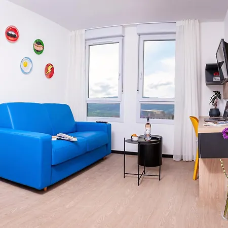 Le Hueb Aparthotel Grenoble