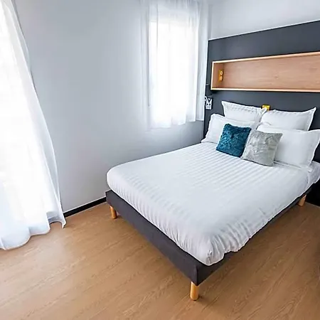Apparthotel Le Hueb Grenoble 3* Grenoble