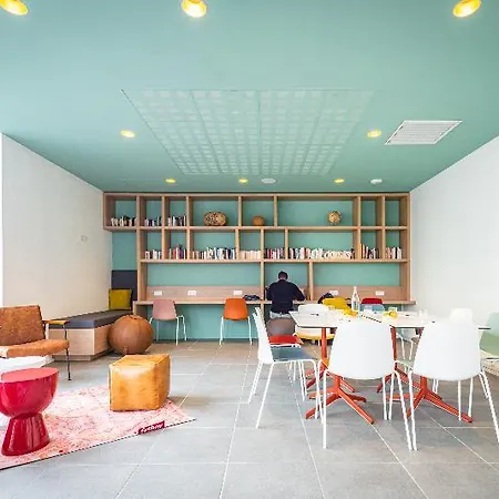 Hotel Apparthotel Le Hueb Grenoble 3*