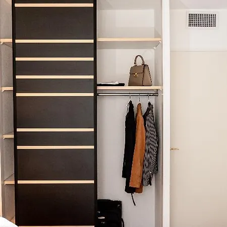Apparthotel Le Hueb Grenoble 3* Grenoble